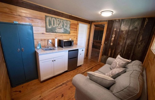 Altamont Cabin | Greeter Falls Lodge Unit 2