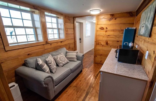 Altamont Cabin | Greeter Falls Lodge Unit 2