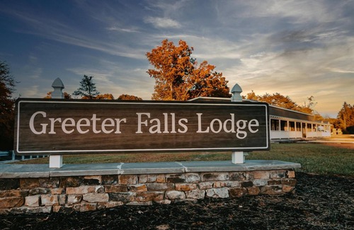 Altamont Apartment | Greeter Falls Lodge Unit 3