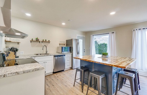 Osage Beach Apartment | Grill, Boat Slip, & Game Room: Calm Cove Apt!