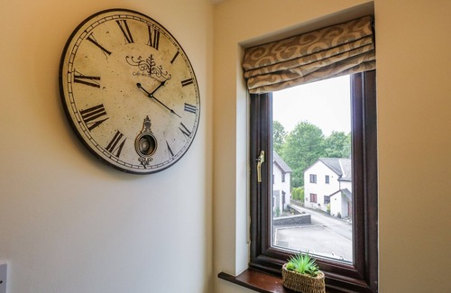 Backbarrow House | GRIMBLES COTTAGE, family friendly, with open fire in Backbarrow