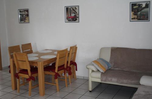 Hoevelhof Apartment | Großzügiges Erdgeschoßapartment mit Balkon und eigenen kostenlosen Parkplatz