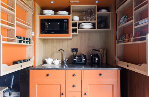 Wimborne Saint Giles Cottage | Grooms Cottage - Tack Room