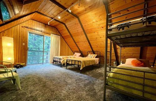 Placerville Villa | Groovy Cabin in the Woods