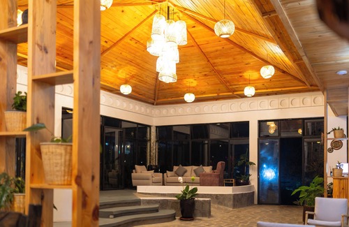 Ruhengeri Hotel | Grotta Resort