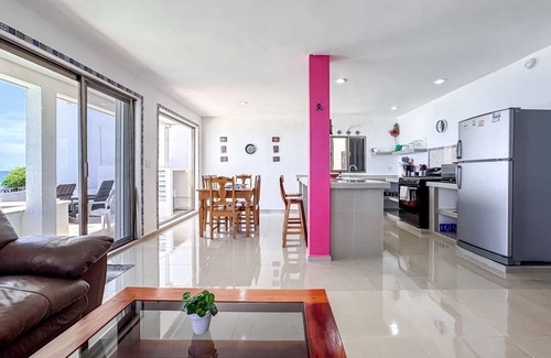 Colonia Meteorologico Condo | Ground+2nd Floor Units w/Shared Rooftop Pool