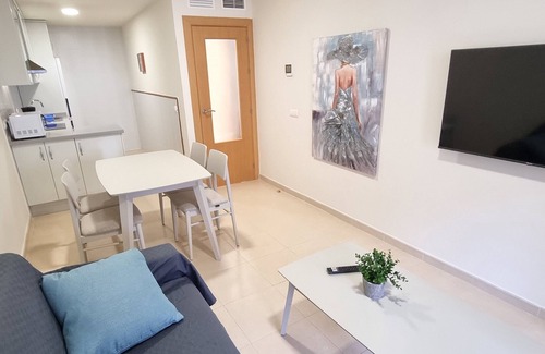 Vera Beach House | Ground floor apartment with 2 bedrooms, 2 bathrooms, 60m from the beach, WiFi