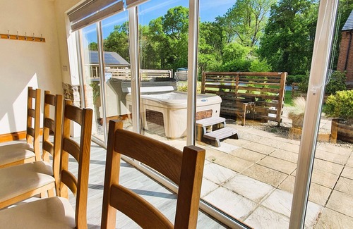 Woolland House | Group Barn Stay with Hot Tub & Pool – Beatrice at The Victorian Barn Dorset