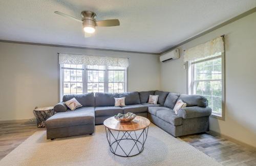 Socastee House | Group-Friendly Myrtle Beach House with Deck
