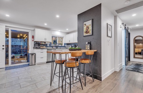 Arvada House | Group Getaway HotTub FirePit ~20min to Denver!