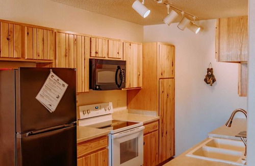 Puposky Villa | Group Lodging in Minnesota's Northwoods - Perfect for Reunions