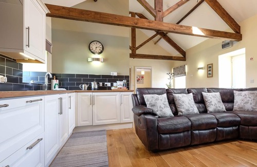North Bitchburn Cottage | GROVE COTTAGE, family friendly, with open fire in Butterknowle
