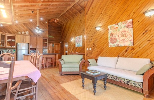 Sandy Bay House | Guava Grove Resort & Villas