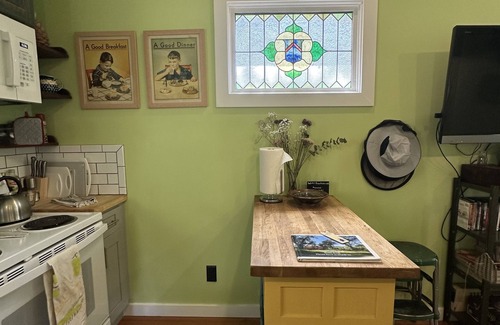 Posey Cabin | Guest Cabin at Three Falls Ranch