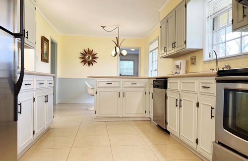 Bainbridge House | Guest House at Historic Ten Horse Farm near Bainbridge and Lake Seminole