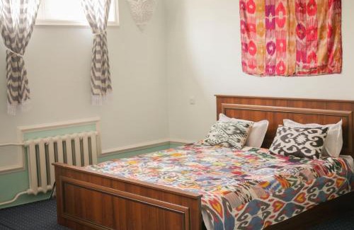 Margilan House | Guest House Ikathouse