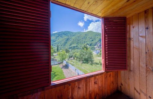 Racha-Lechkhumi and Lower Svaneti Apartment | Guest house Racha