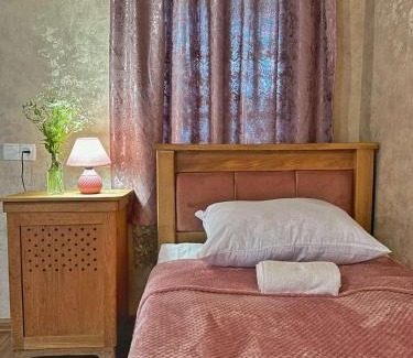 Ambrolauri House | guest house zizi