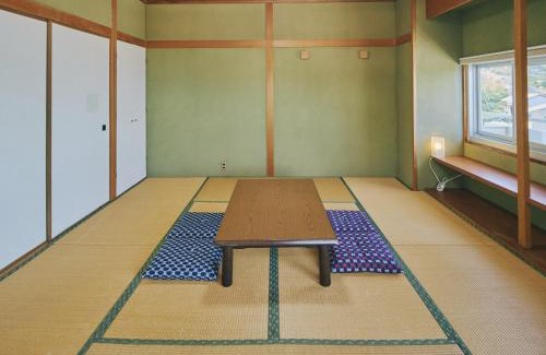 Tsubaki Onsen Apartment | Guest Living Mu Nanki Shirahama