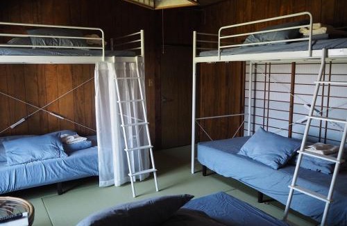 Hyuga House | Guesthouse ＆ Beach Cafe Fuego