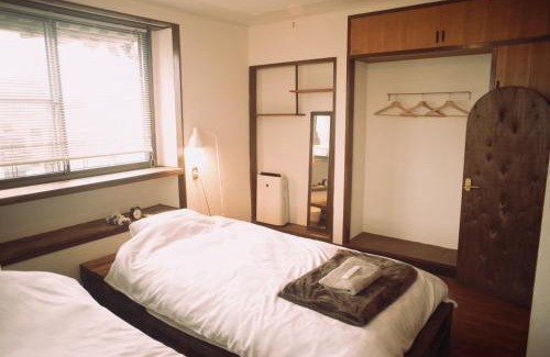 Kobayashi House | Guesthouse LOOP