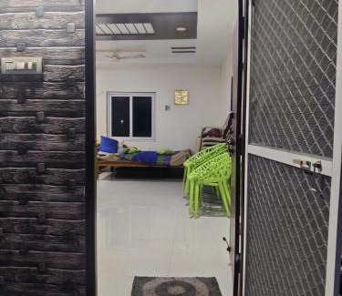 Sirsilla House | GuestOwnFarm