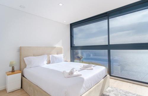 Campanario Apartment | GuestReady - Madeiran oasis with ocean view