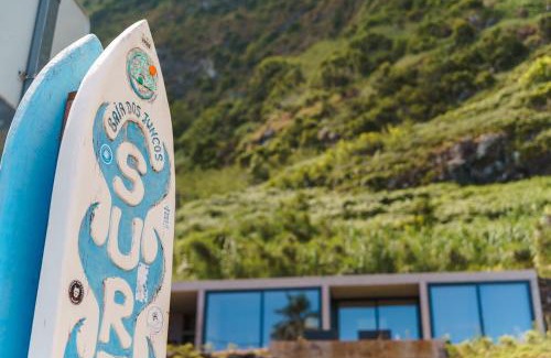 Sao Vicente House | GuestReady - Relax & Ride the Waves