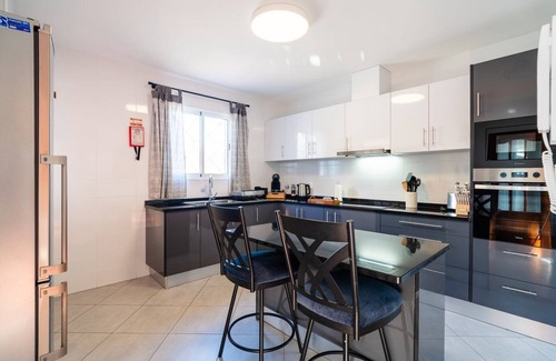 Santo Antonio House | GuestReady - Sea-View Retreat in Madeira