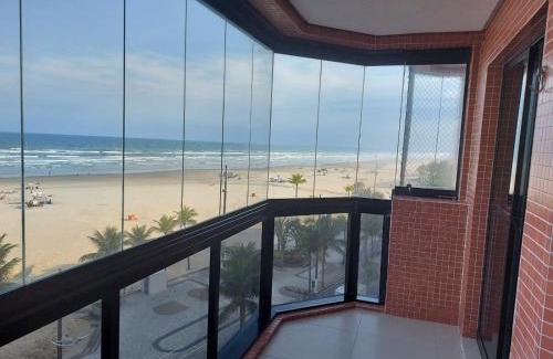 Guilhermina Apartment | Guilhermina frente para o mar