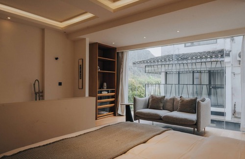 Xiufeng House | Guilin Bonjour Boutique Hotel
