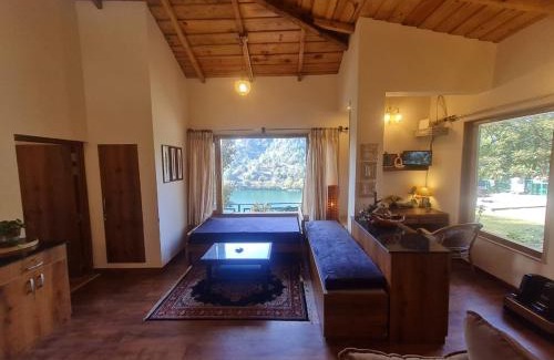 Naukuchiyatal Villa | Guldarshan Naukuchaital