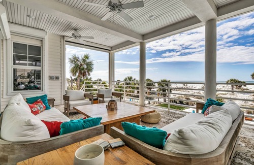 Bay Esplanade House | Gulf front home, pvt. beach access, pool and spa. 30 day min. N.Clearwater Beach