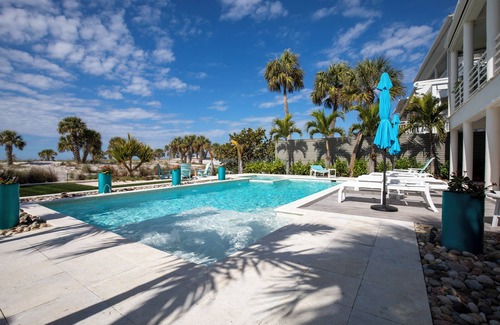 Bay Esplanade House | Gulf front home, pvt. beach access, pool and spa. 30 day min. N.Clearwater Beach