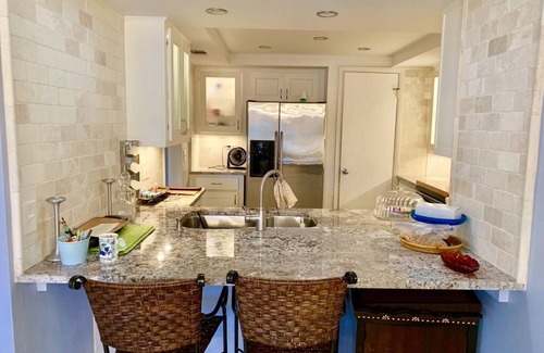 Tarpon Springs Condo | Gulf front location in a gated community in historic Tarpon Springs