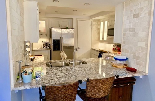 Tarpon Springs Condo | Gulf front location in a gated community in historic Tarpon Springs