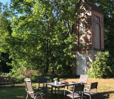 Alt Jargenow Apartment | Gutshaus Alt-Jargenow