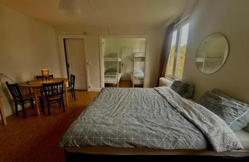Mariannelund Hotel | Hässlebogården Turist & Konferens