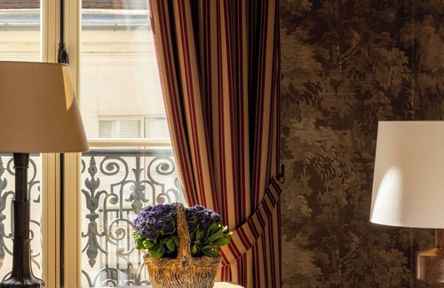Saint-Germain-des-Pres Hotel | Hôtel Aubépine