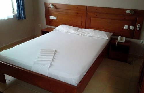 Agblangandan Hotel | Hôtel Casa Cornelia