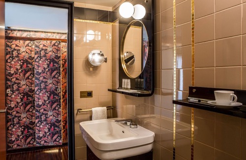 8th Arrondissement Hotel | Hôtel du Rond-Point des Champs-Élysées