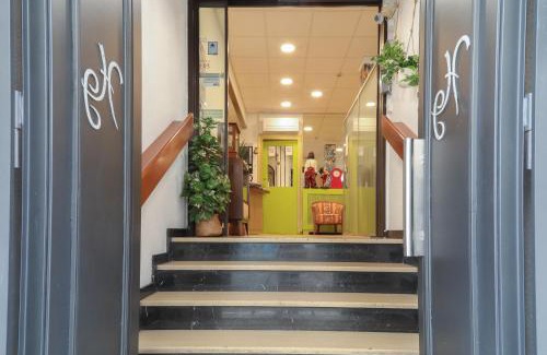 Quartier Chorier-Berriat Hotel | Hôtel Gloria