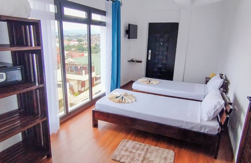 Fianarantsoa Hotel | Hôtel H1 Fianarantsoa