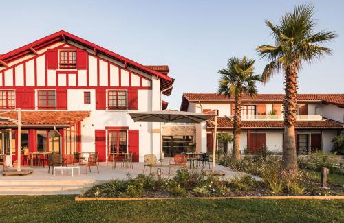 Arbonne Hotel | Hôtel INDARRA & SPA - Piscine