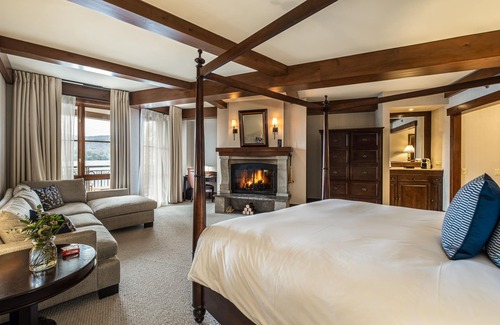 Mont-Tremblant Pedestrian Village Resort | Hôtel Quintessence