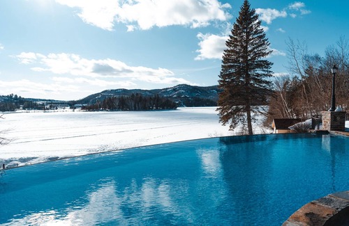 Mont-Tremblant Pedestrian Village Resort | Hôtel Quintessence