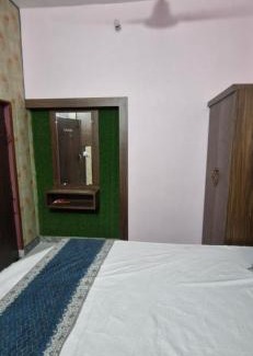 Faizabad House | H K Paying Guest House