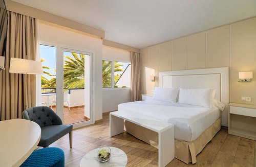 Corralejo Hotel | H10 Ocean Dunas - Adults Only
