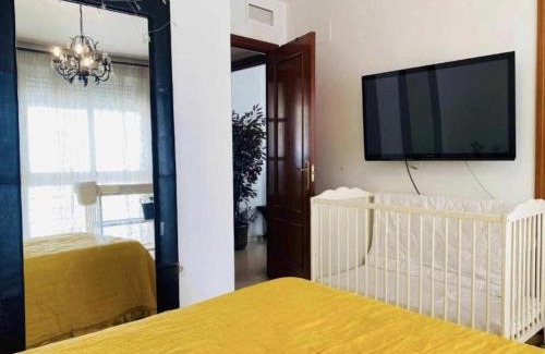 Plaza de Toros Vieja Apartment | H2M Plaza de Toros Vieja 2 bedroom Smart TV & Wifi
