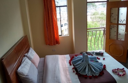 Huaraz Bed & Breakfast | Hab. Cama Extragrande, Junto Naturaleza